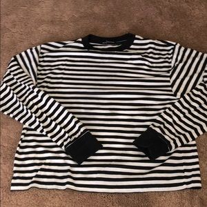 Brandy Melville long sleeve tee